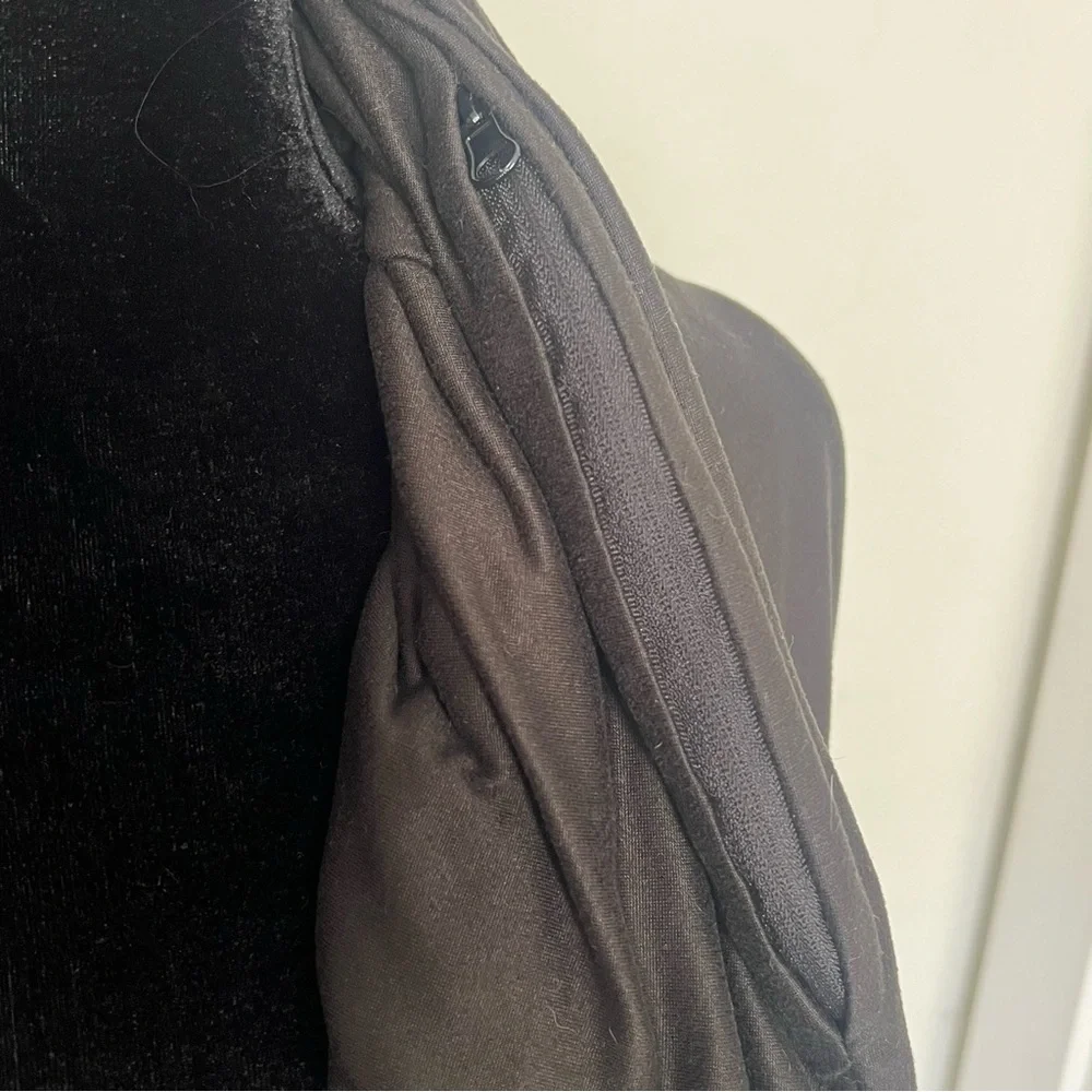 Beyond Yoga Black Infinity Scarf Hidden Zip Pocket